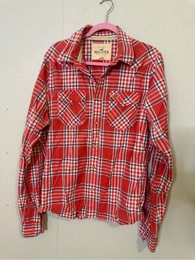 Hollister Red & White Plaid Button-Front Shirt 100% cotton